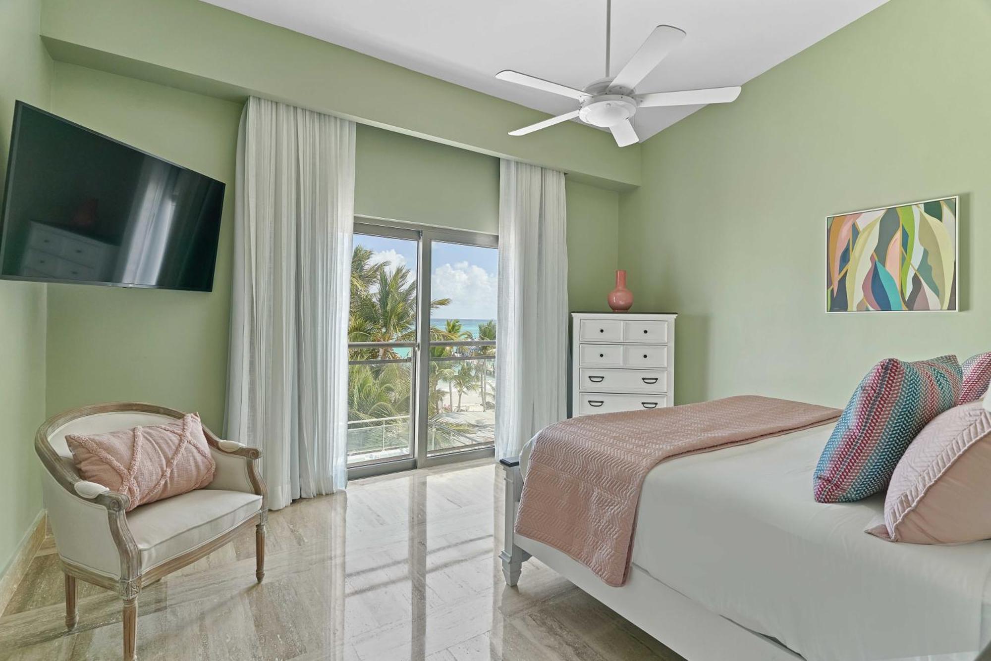 Costa Atlantica Punta Cana - Beach Vacation Condos מראה חיצוני תמונה